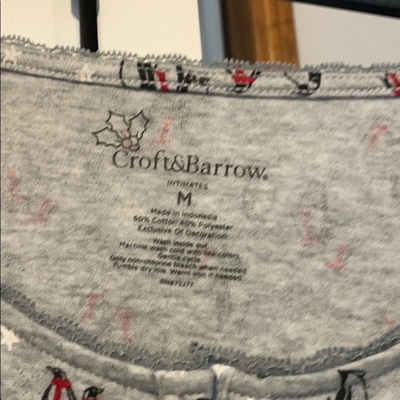 Penguin pajama shirt - Picture 2 of 2